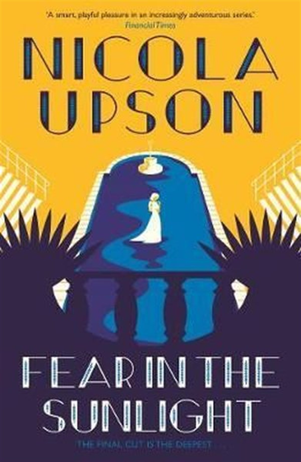 KolektifMystery/Crime/ThrillerFear in the Sunlight (Josephine Tey Book 4)