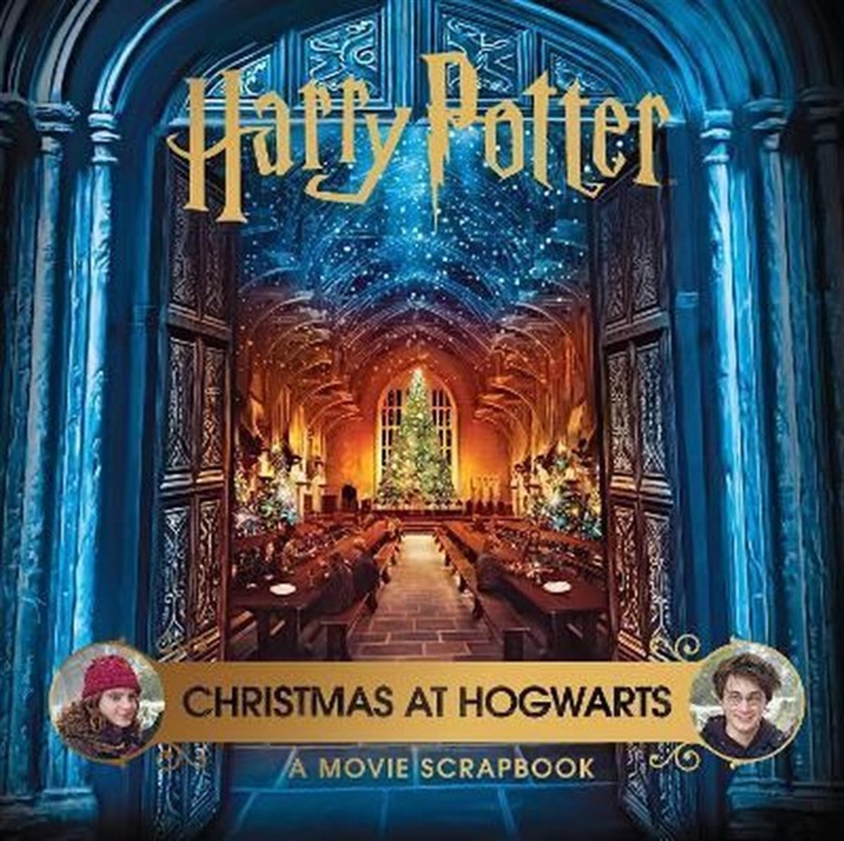 Warner BrosChildrenHarry Potter - Christmas at Hogwarts: A Movie Scrapbook