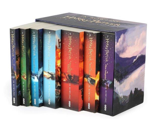 J. K. RowlingFantastik Kitaplar & Fantastik RomanlarHarry Potter Özel Kutulu Set - 7 Kitap Takım