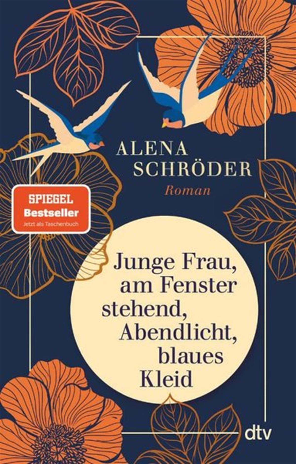 KolektifGermanJunge Frau am Fenster stehend Abendlicht blaues Kleid