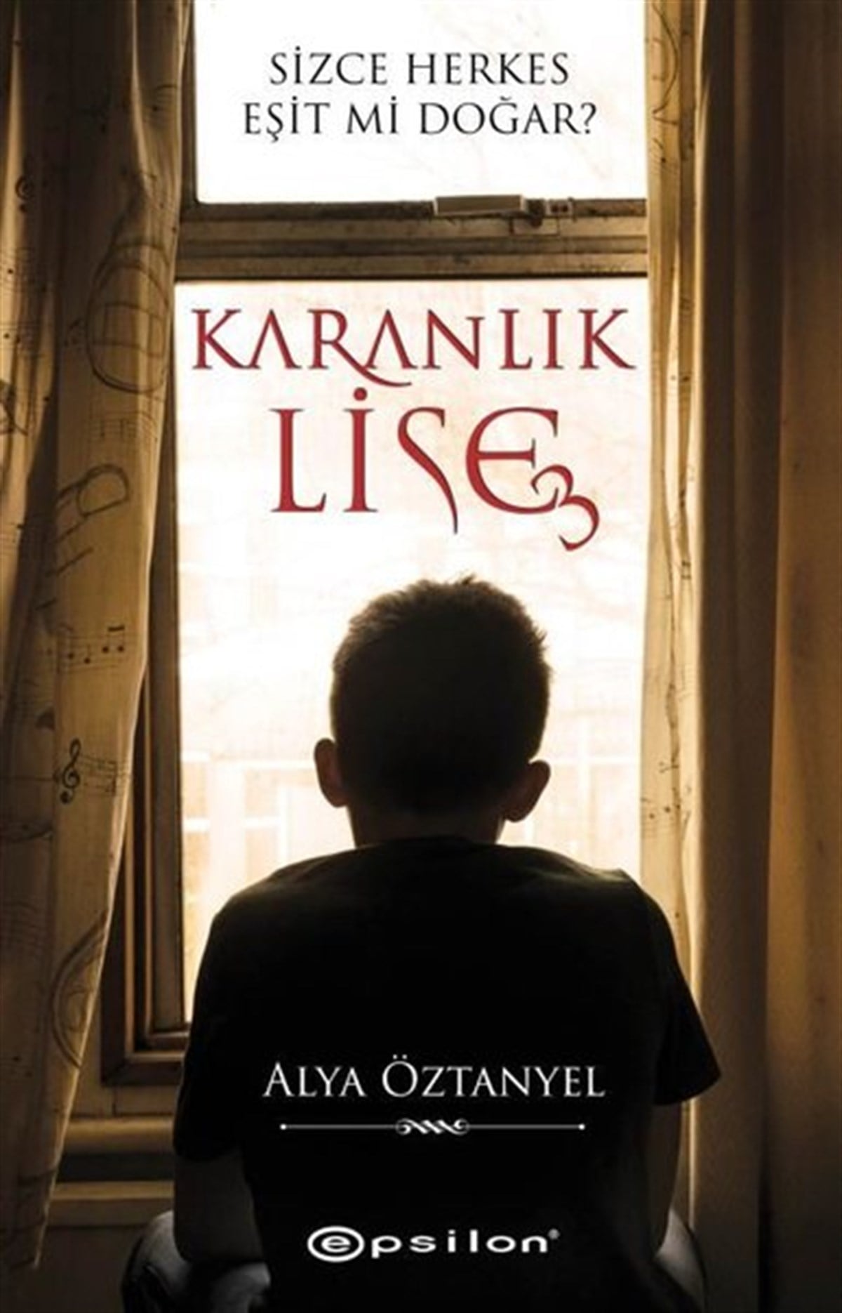 Alya ÖztanyelTürkiye RomanKaranlık Lise - 3