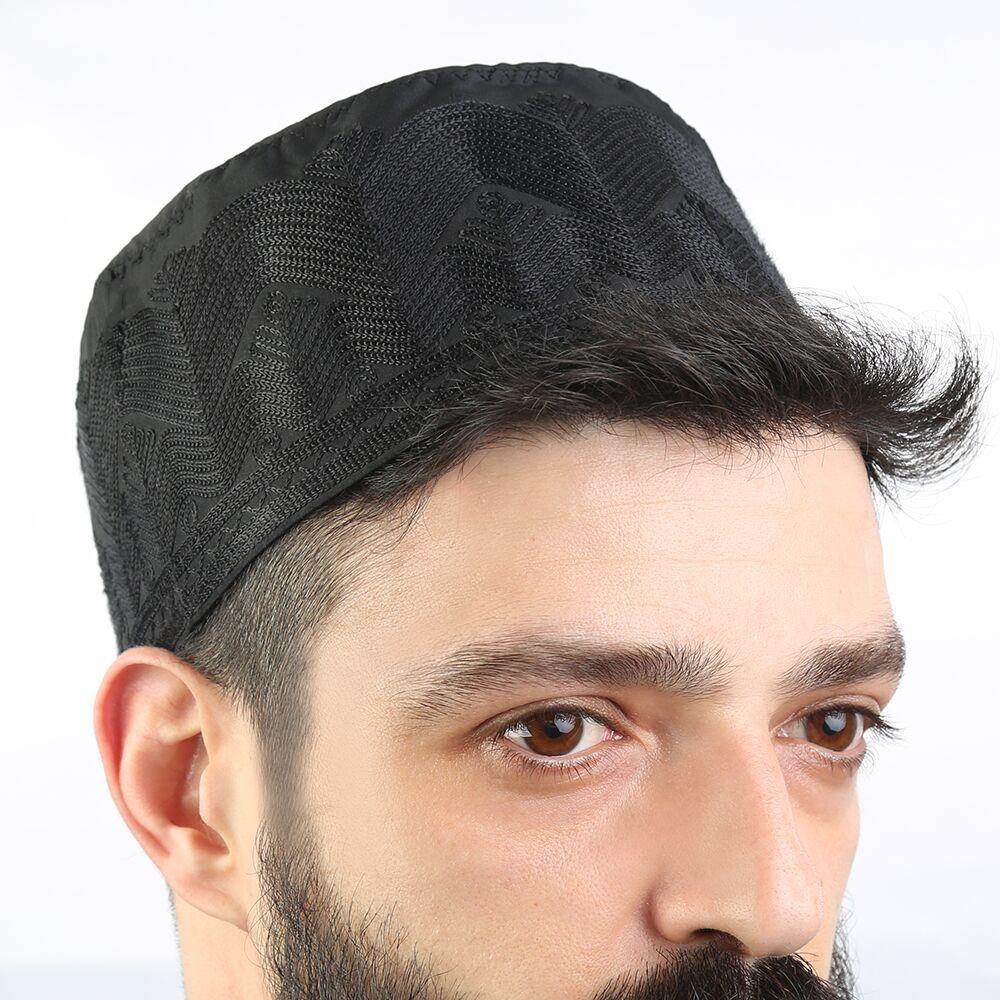 Mevlidhan Namaz Takkesi Topbaş Hafız Nakış İşlemeli Siyah