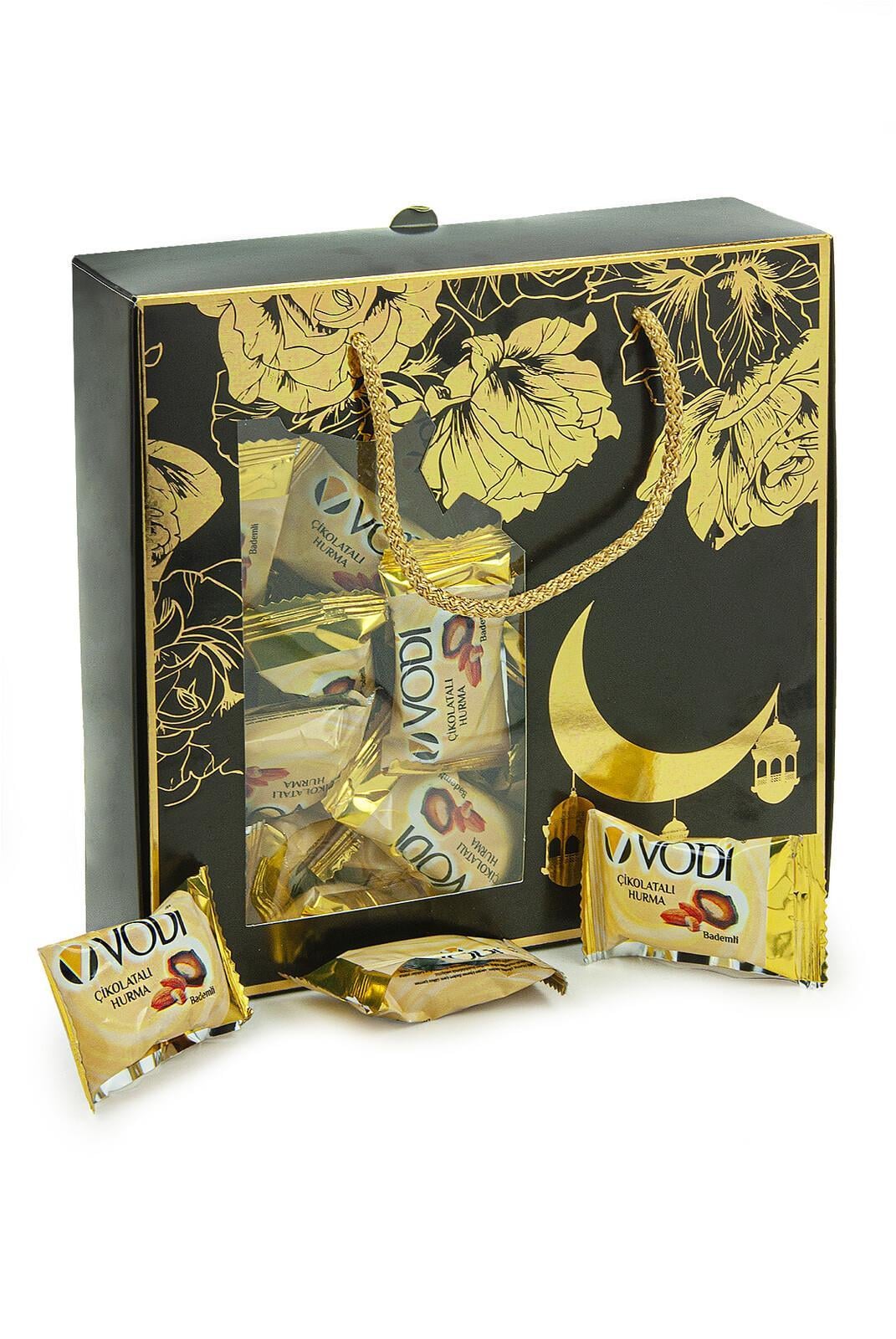 Siyah Özel Kutusunda 1KG Vodi Bademli Çikolatalı Hurma