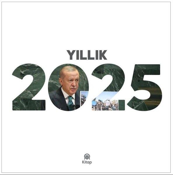 KolektifTürkiye Siyaseti ve Politikası KitaplarıYıllık 2025