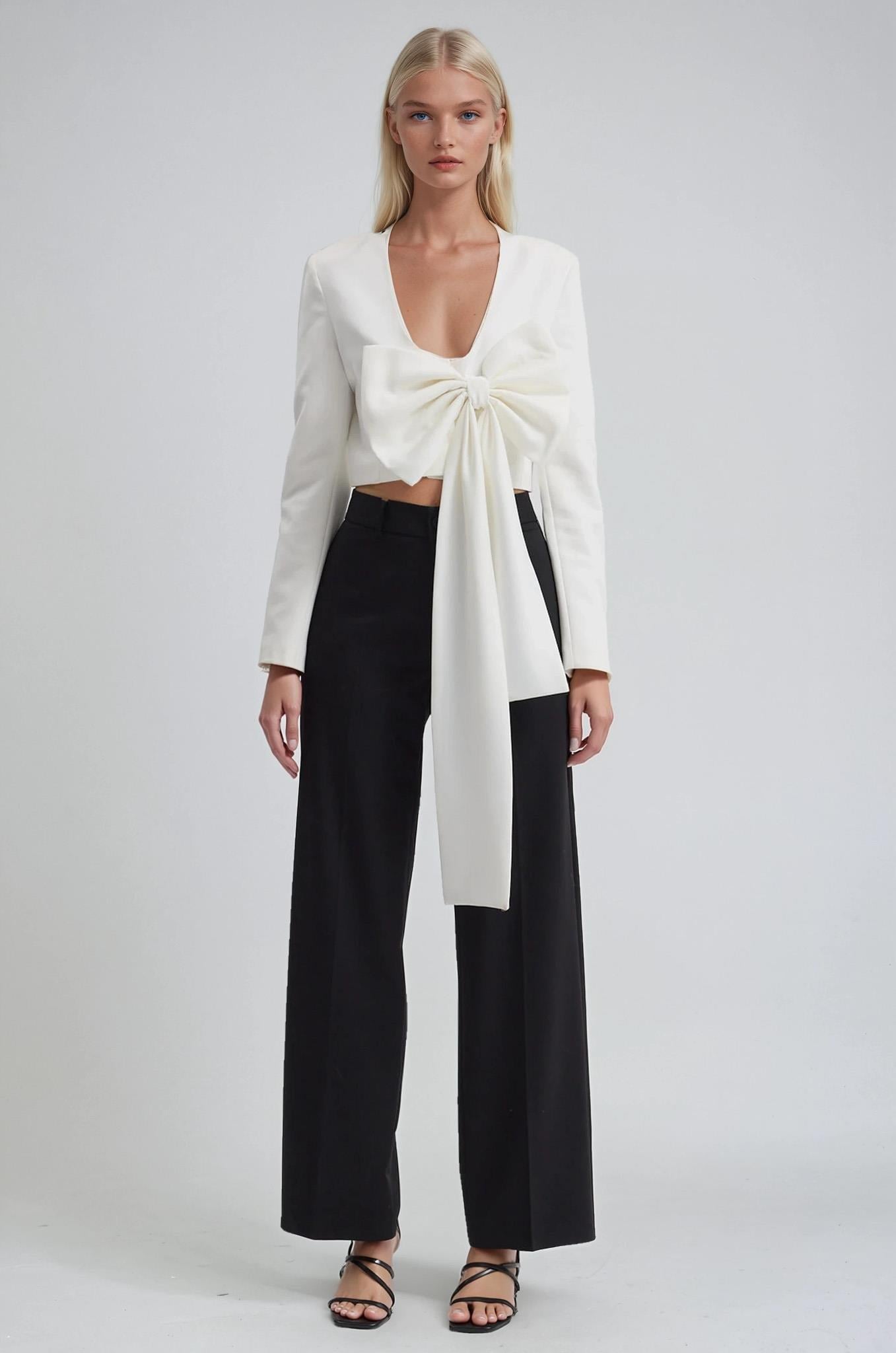 Büyük Fiyonk Detaylı Derin V Yaka Crop Blazer Ceket 6188