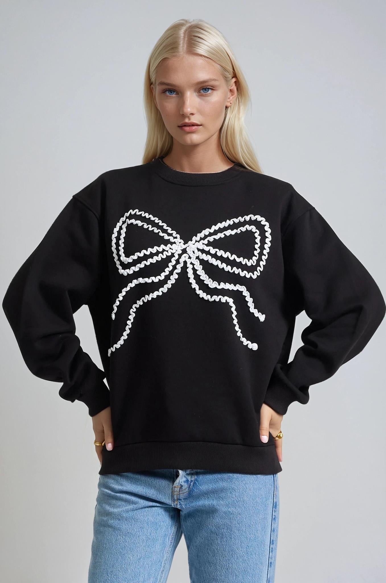 Fiyonk Nakışlı Oversize Sweatshirt 3497