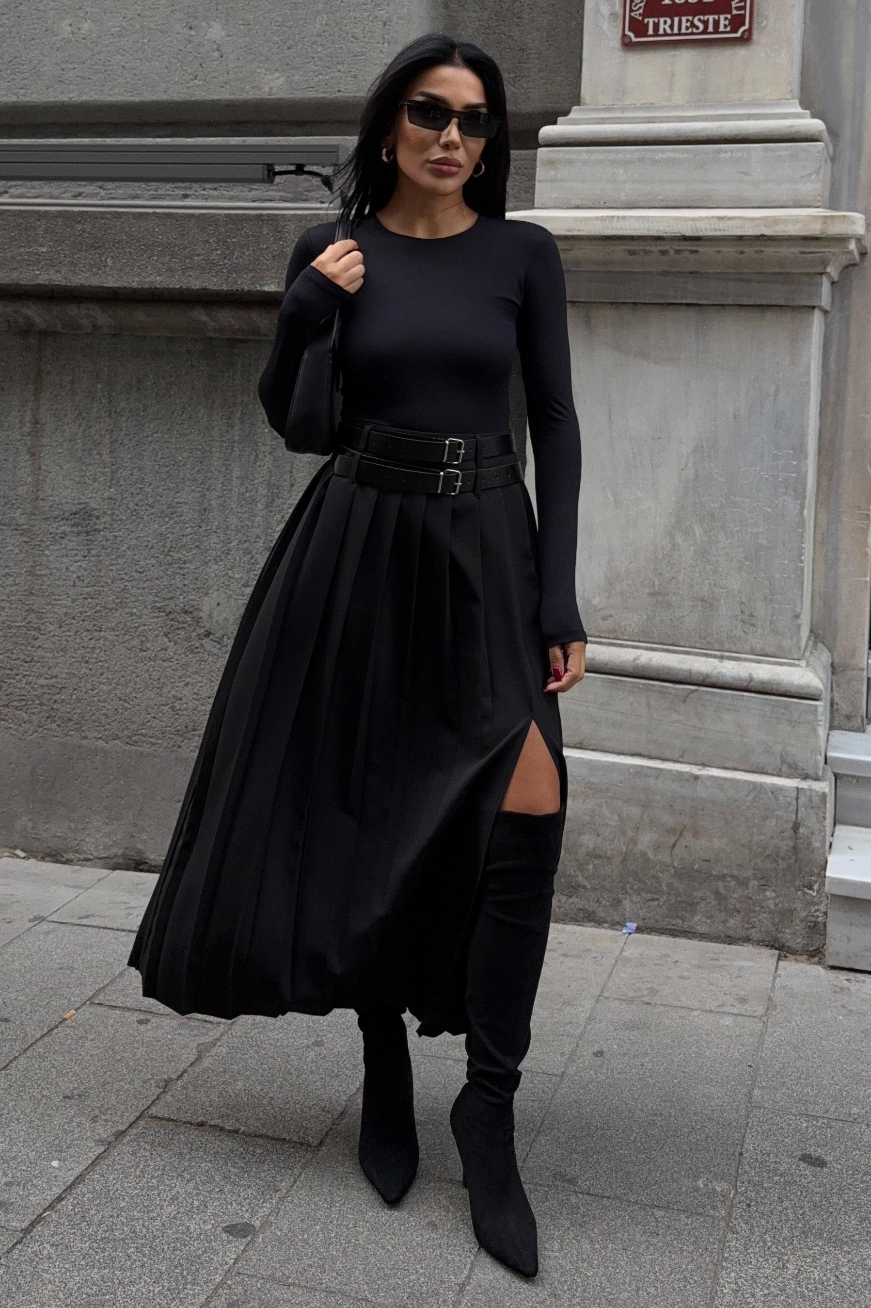 Çift Kemer Detaylı ve Yırtmaçlı Pileli Etek 4055