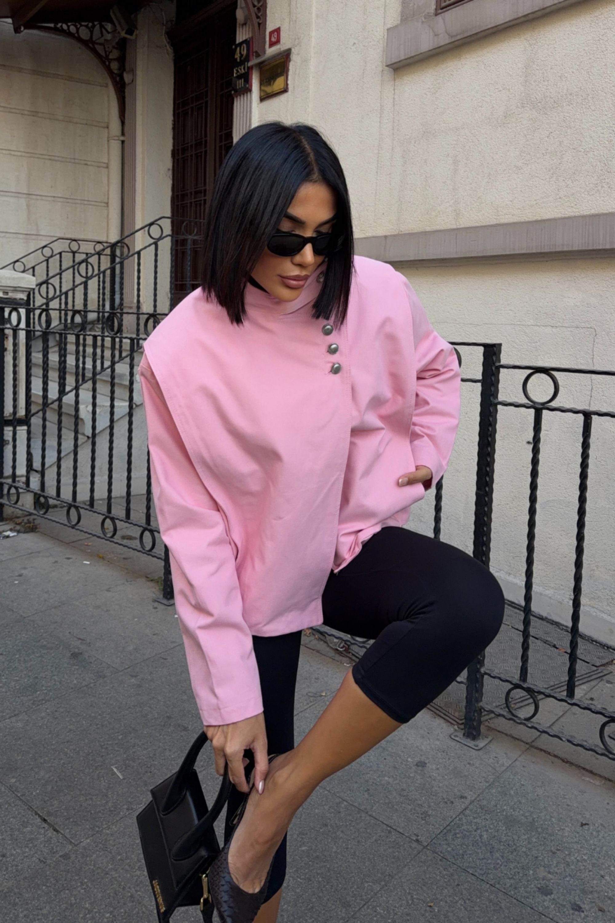 Dik Yaka Çıtçıtlı Oversize Kısa Ceket 6204