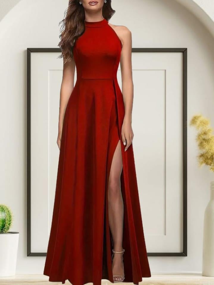 Halter Yaka Yırtmaçlı Tam Boy Ithal Crep Kumaş Elbise