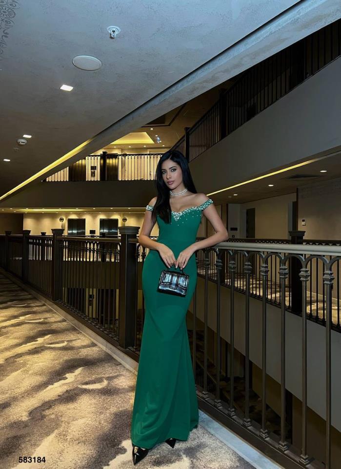 İnci Detay Scuba Crep Kumaş Tasarım Elbise