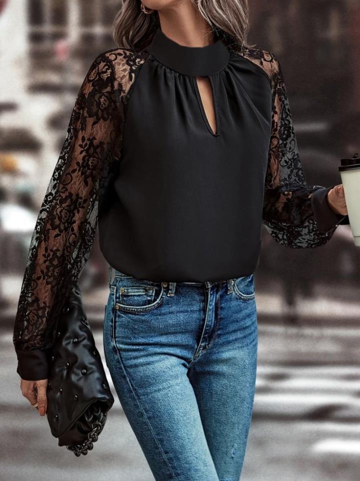 Kadın Uzun Dantel Kol Yuvarlak Yakalı Sandy Kumaş Bluz
