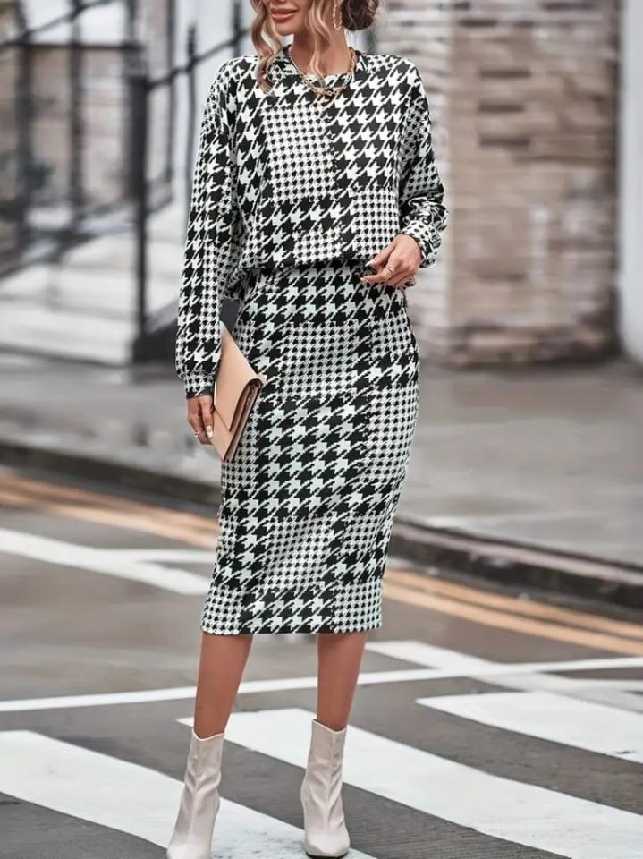 Kadın Uzun Kollu Bisiklet Yaka şardonlu Dalgıç Bluz Ve Yırtmaçlı Etek Takım