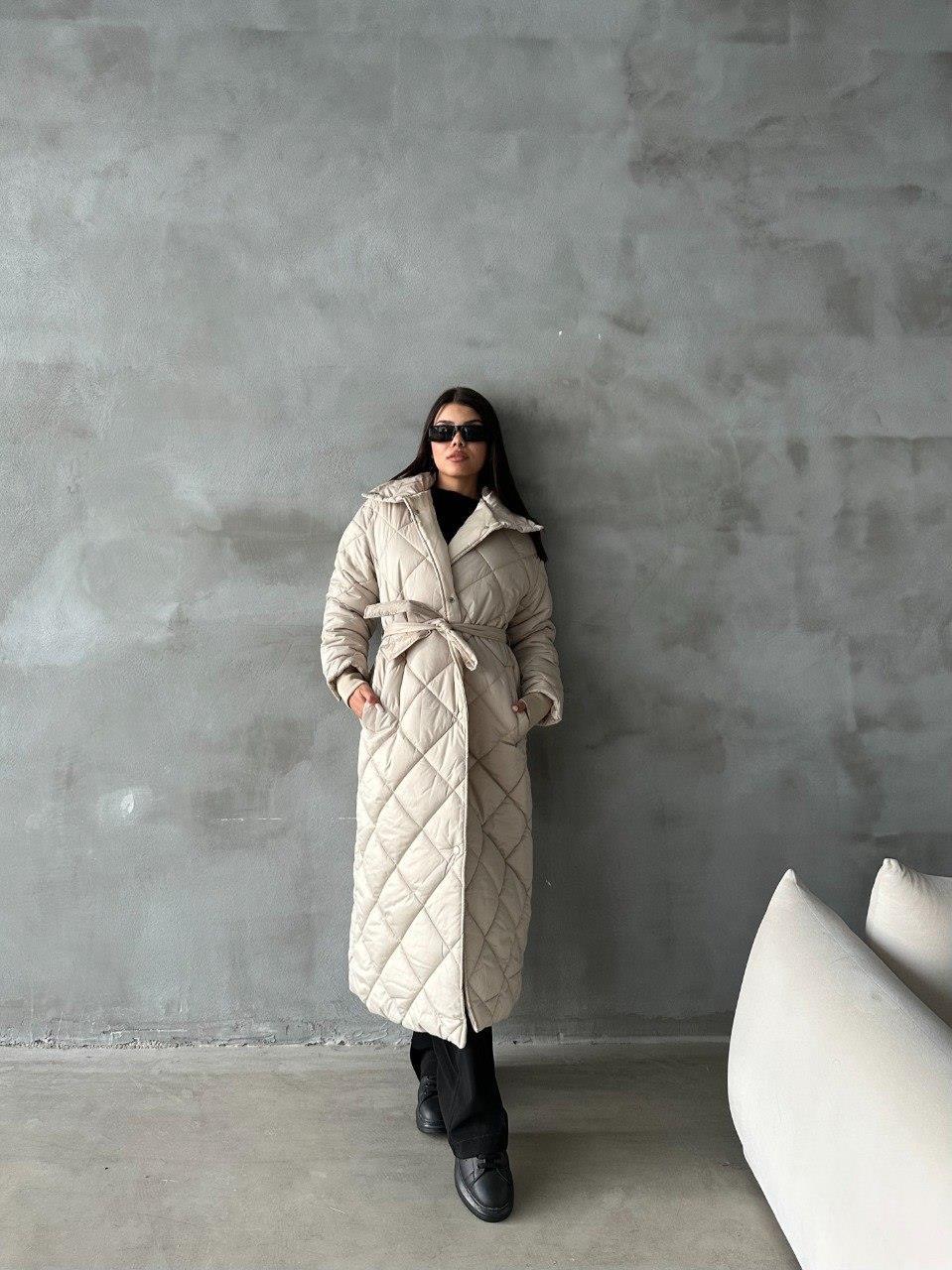 Kapitone Desenli Dik Yaka Belden Bağlamalı Çıt Çıtlı Mont 7034-8