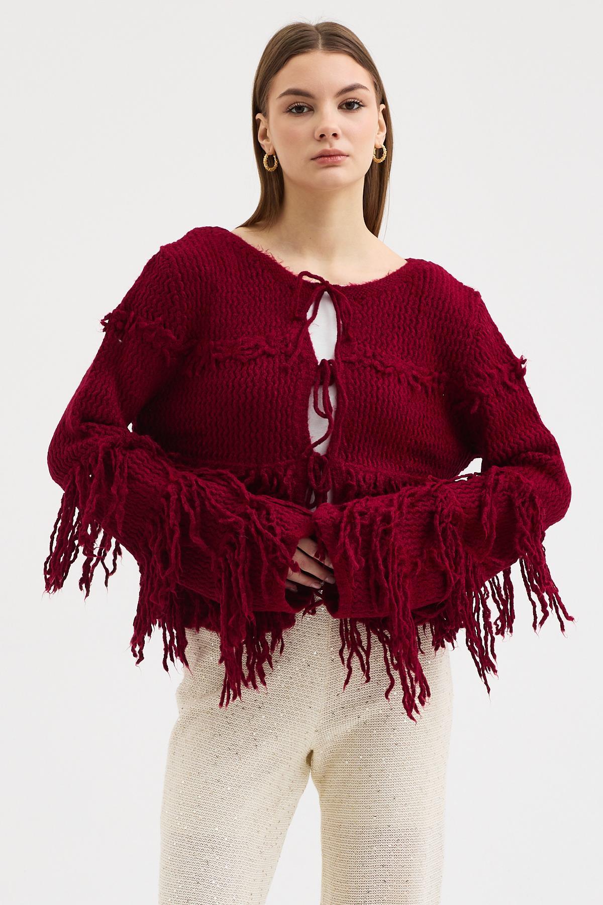 Kendinden Püsküllü Kısa Triko Hırka   5194