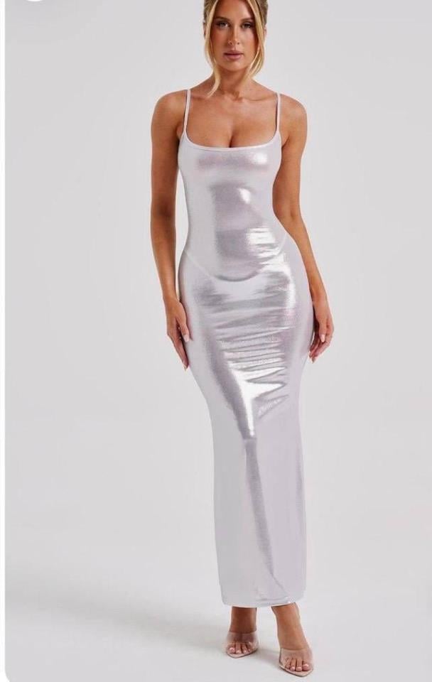 ÖZEL FİYAT İthal Simli Micro Kumaş Ip Askılı Elbise