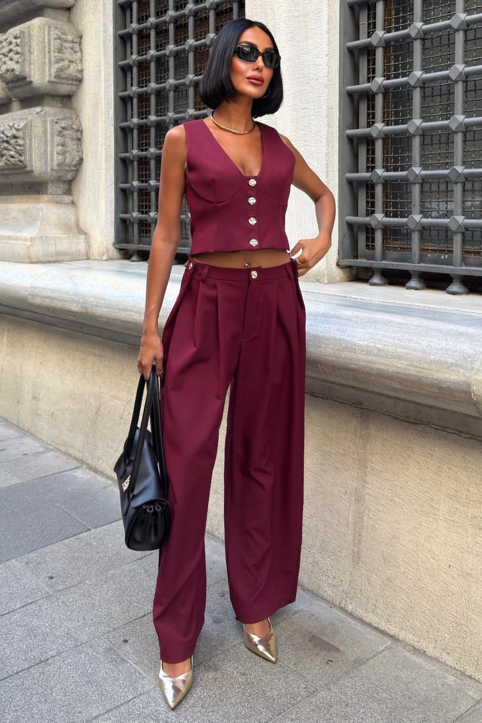 Pantolonu Yan Pile ve Düğme Detaylı Yelekli Takım 10261 R10-E-K5