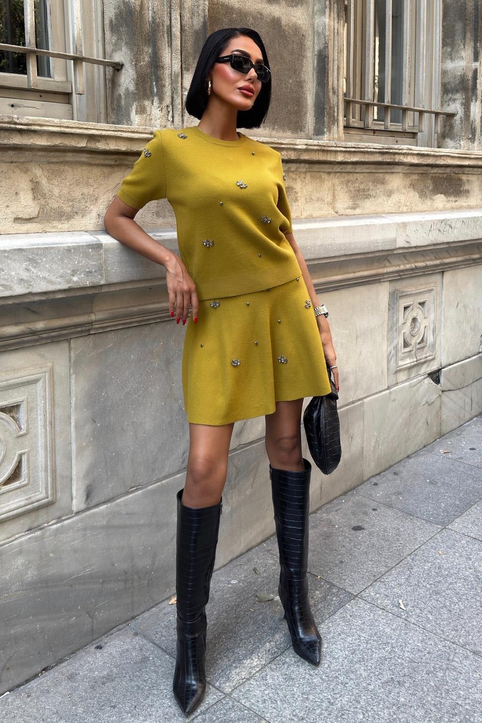 Taş İşlemeli Etekli Triko Takım 10220 R1-E-K1