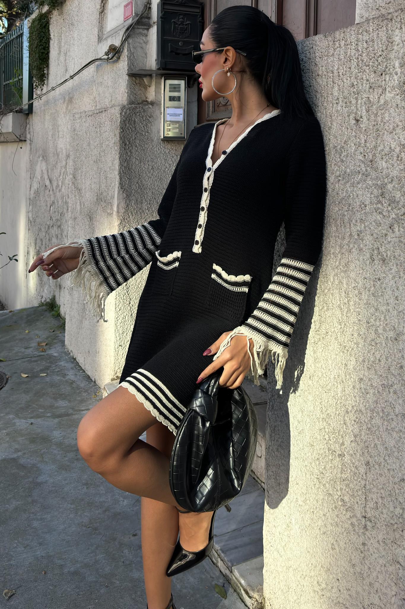 Triko Kolları Püsküllü Düğmeli Elbise 2849 R3-J-K3