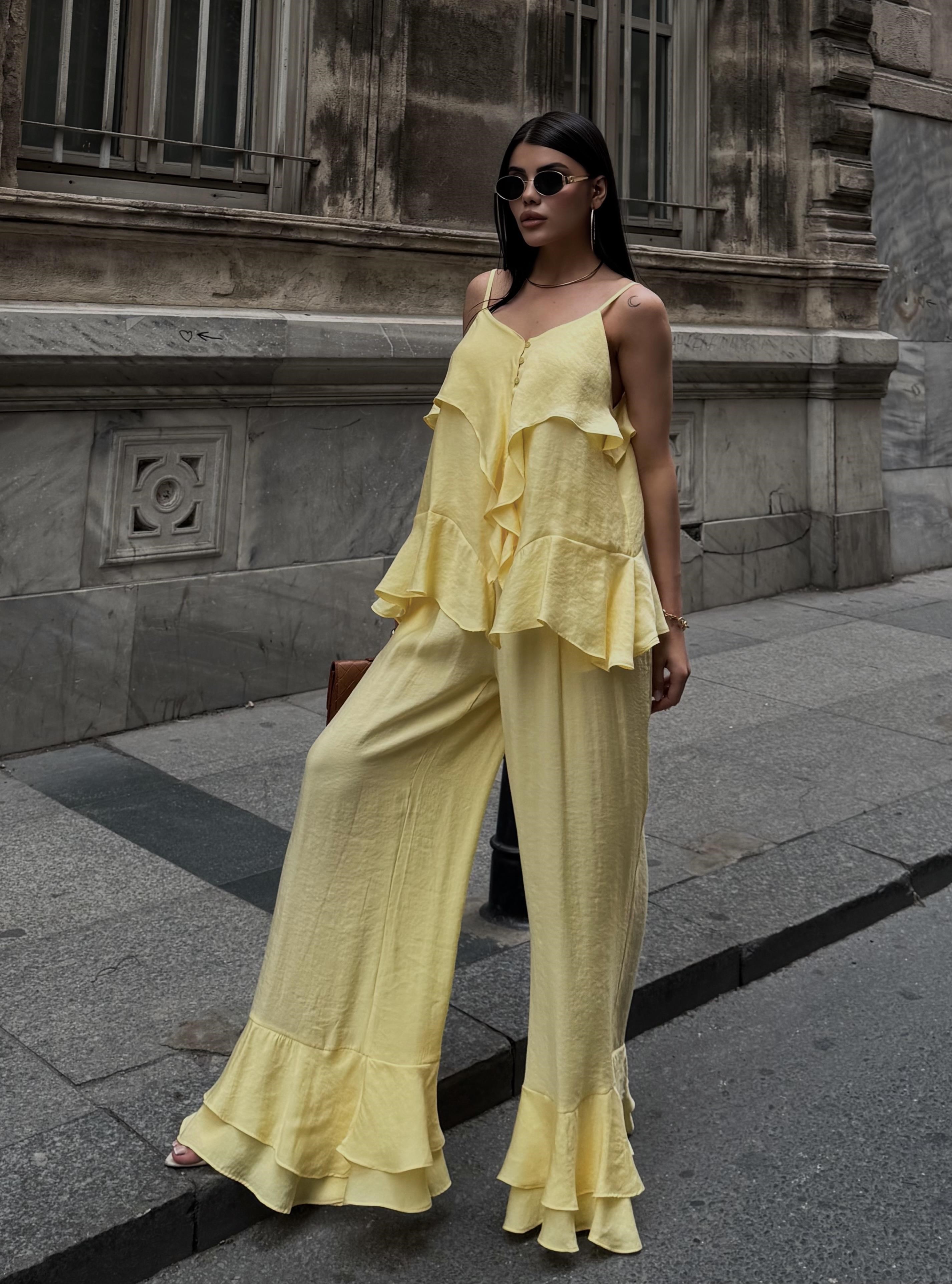 Volan Detaylı Askılı Bluz Geniş Paça Pantolon Takım 10343