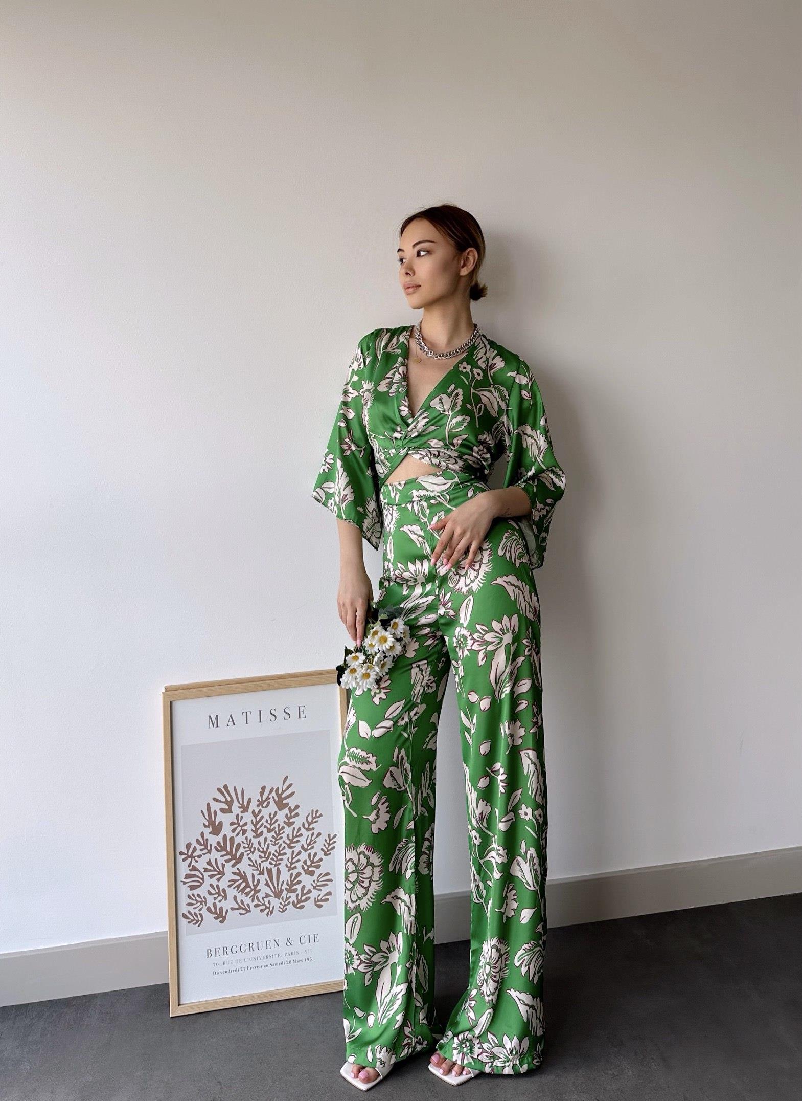 Zr model göbeği açık desenli tulum - YEŞİL