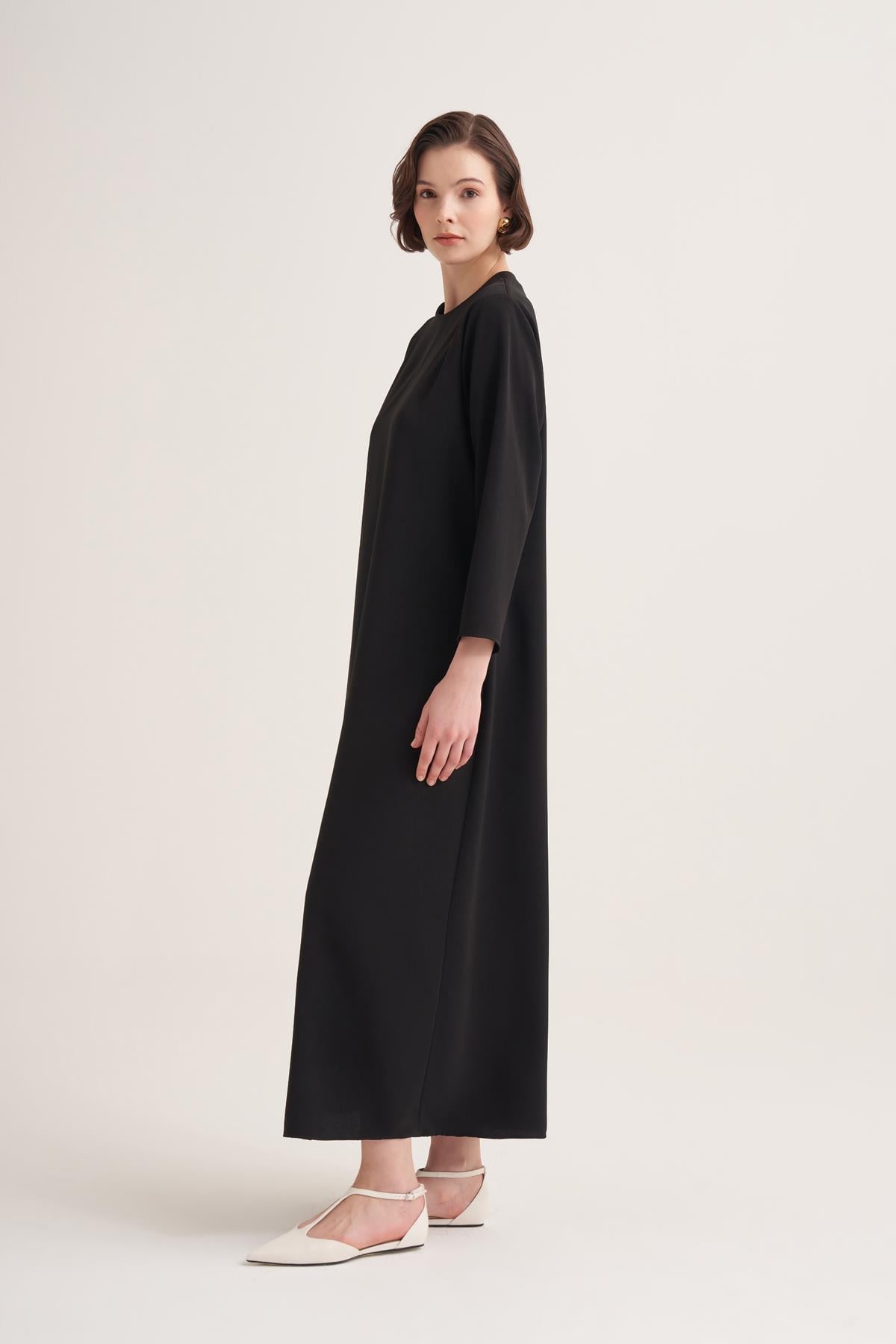 CREPE DRESS-BLACK