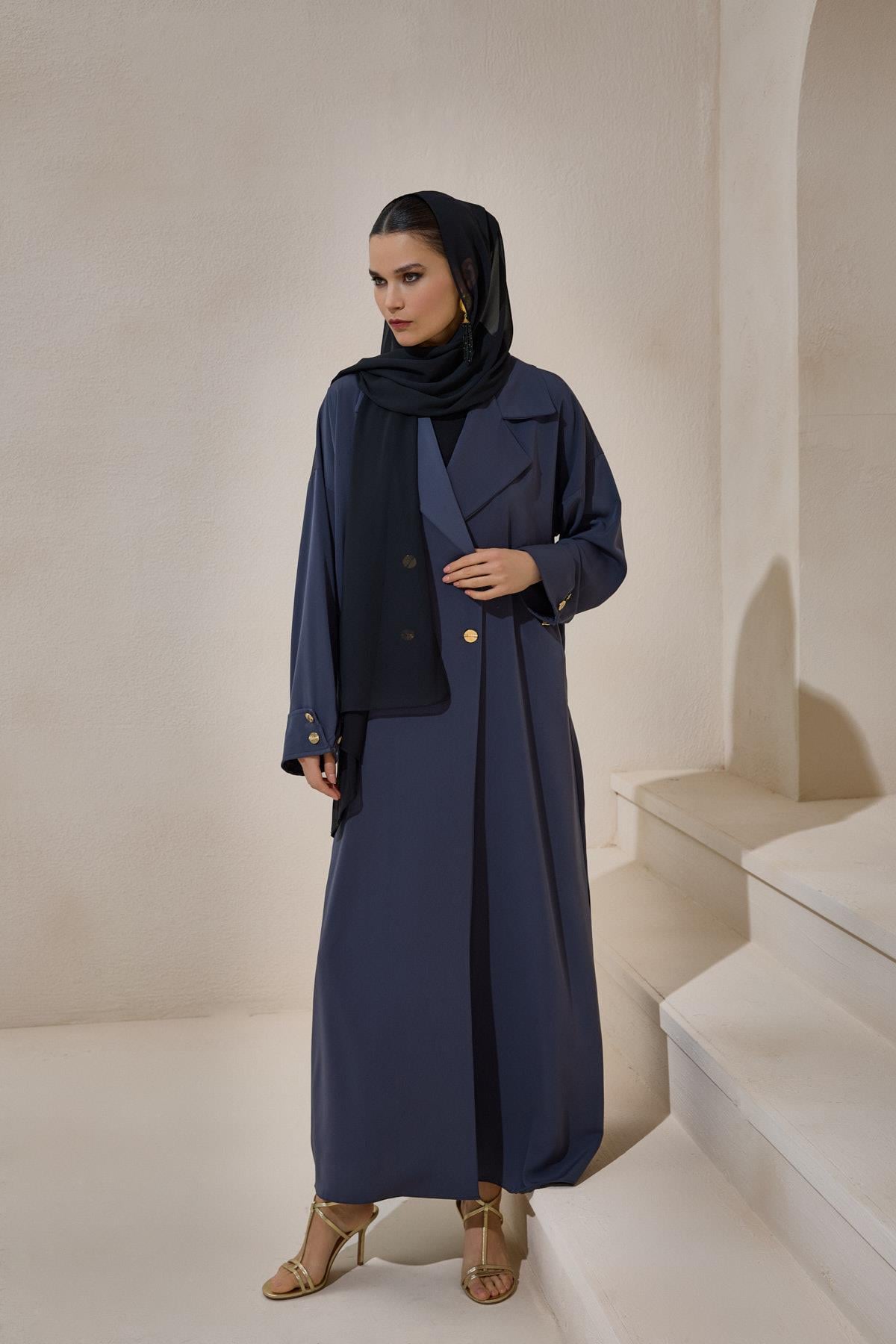 CREPE TRENCH ABAYA GREY