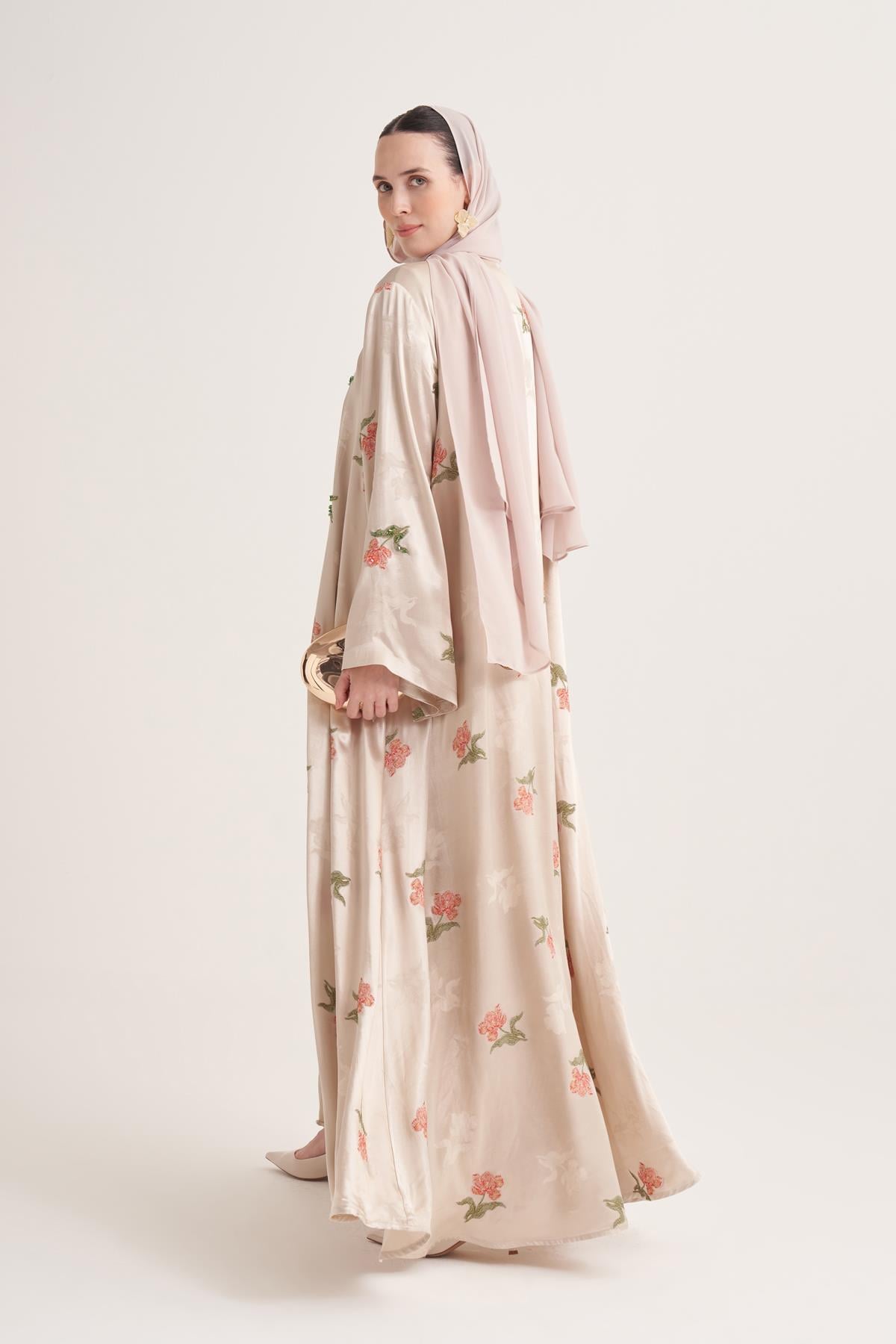 DOLCE CHIC ABAYA & SCARF-BEIGE