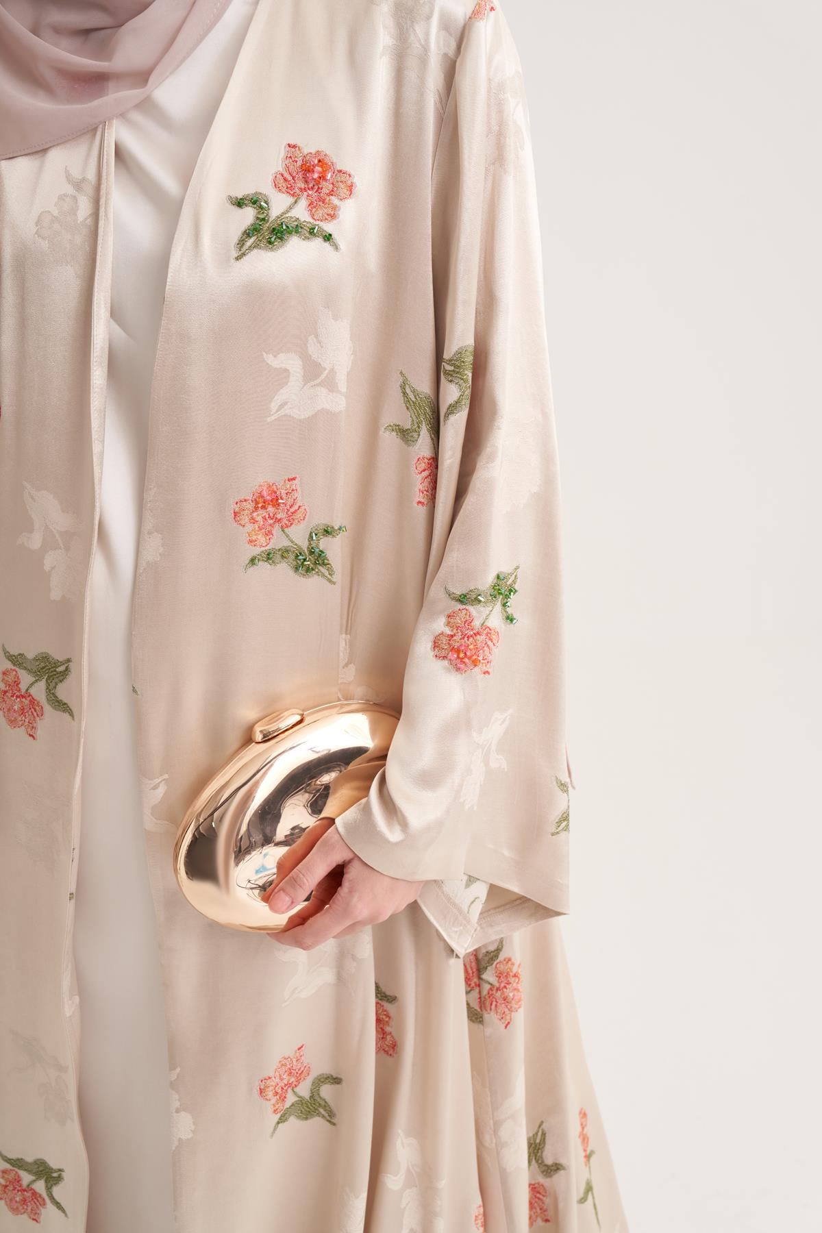 DOLCE CHIC ABAYA & SCARF-BEIGE
