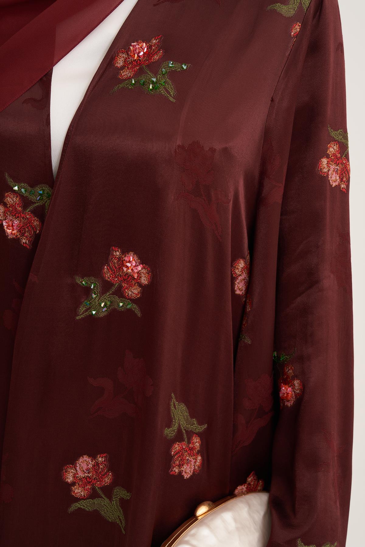 DOLCE CHIC ABAYA & SCARF