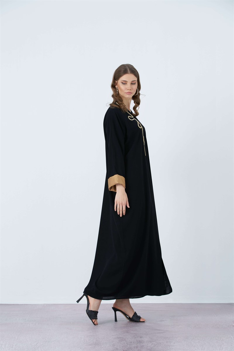 CRYSTAL STONE DETAIL ABAYA