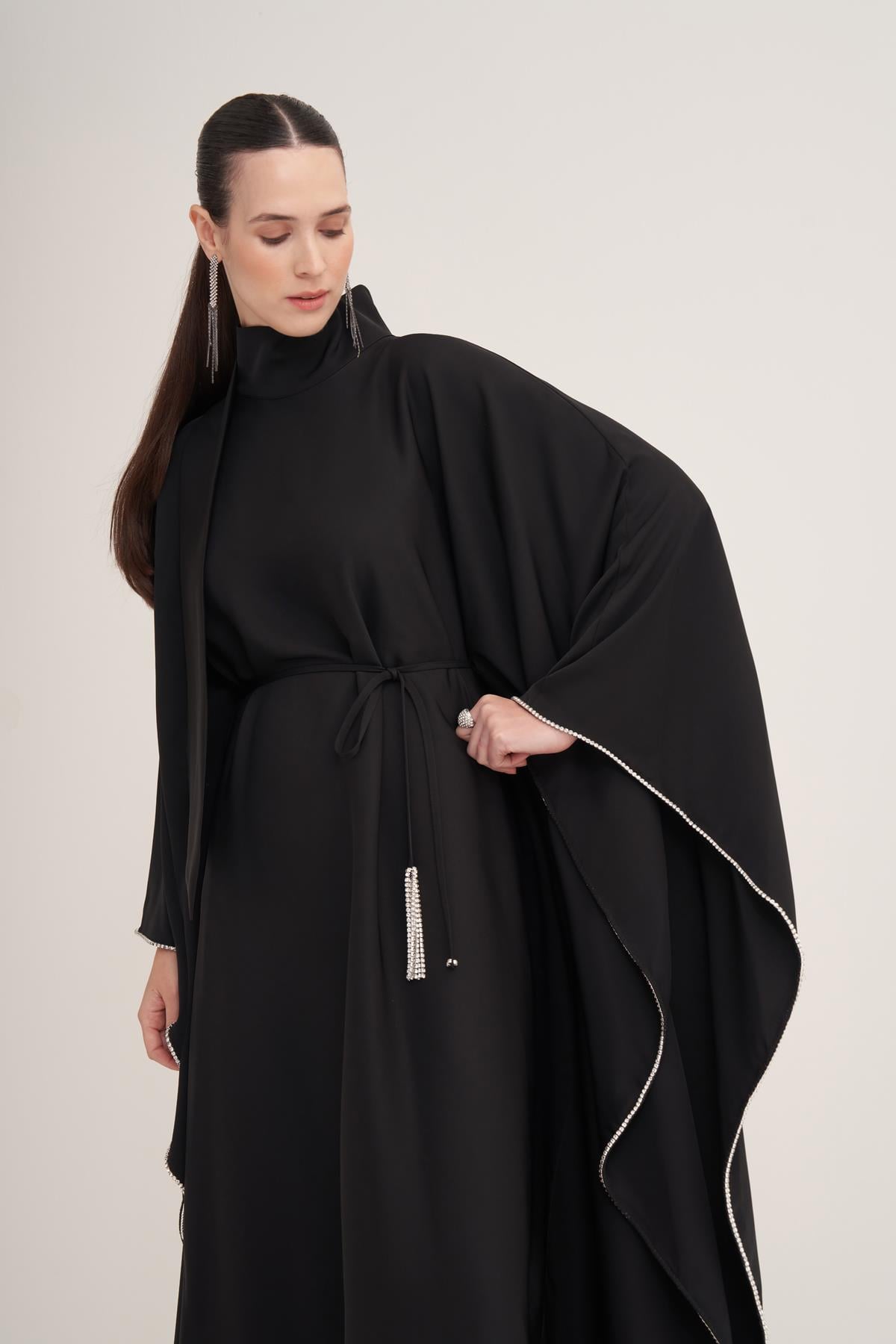 LILAH KAFTAN