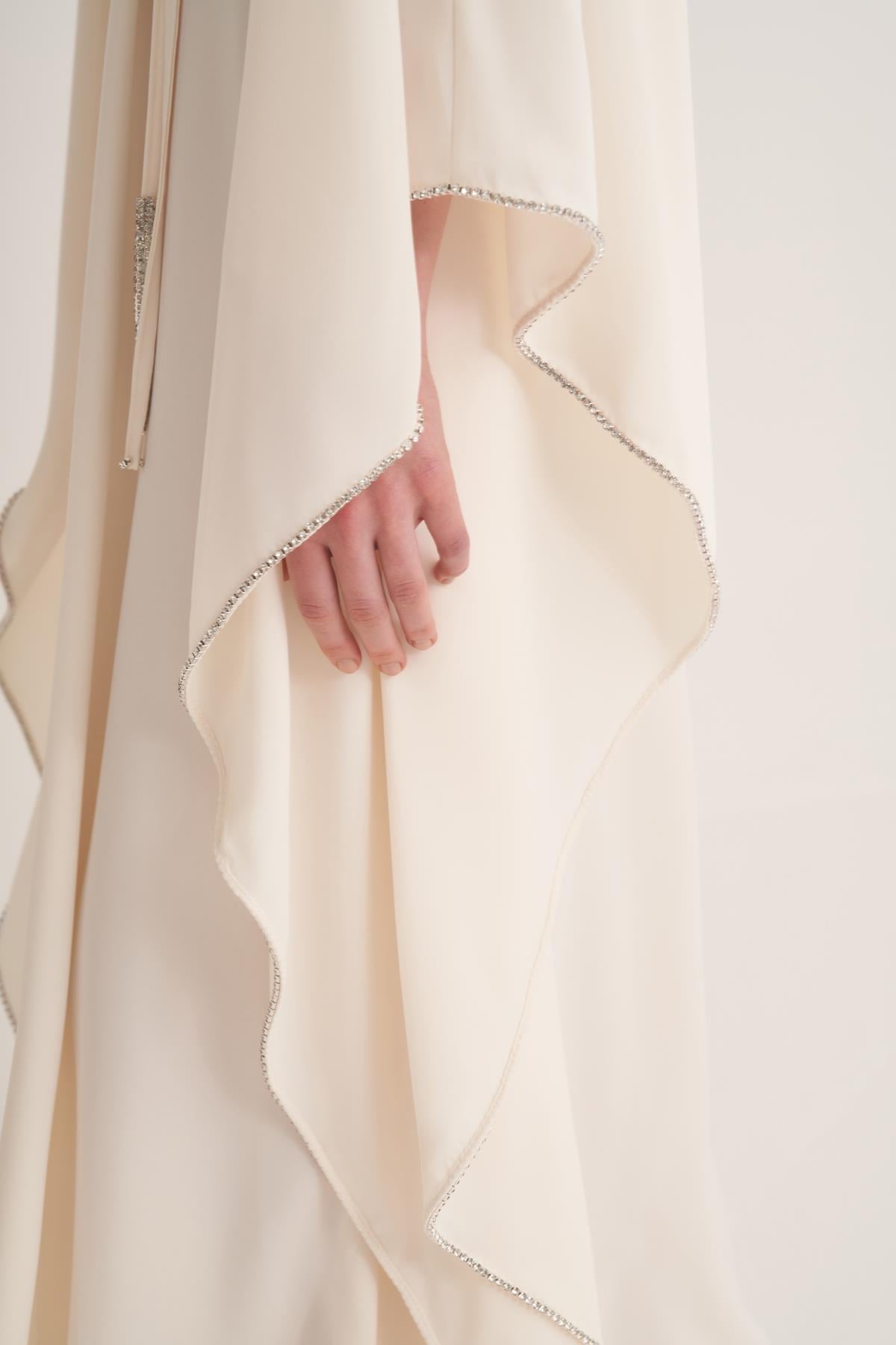 LILAH KAFTAN-CREAM