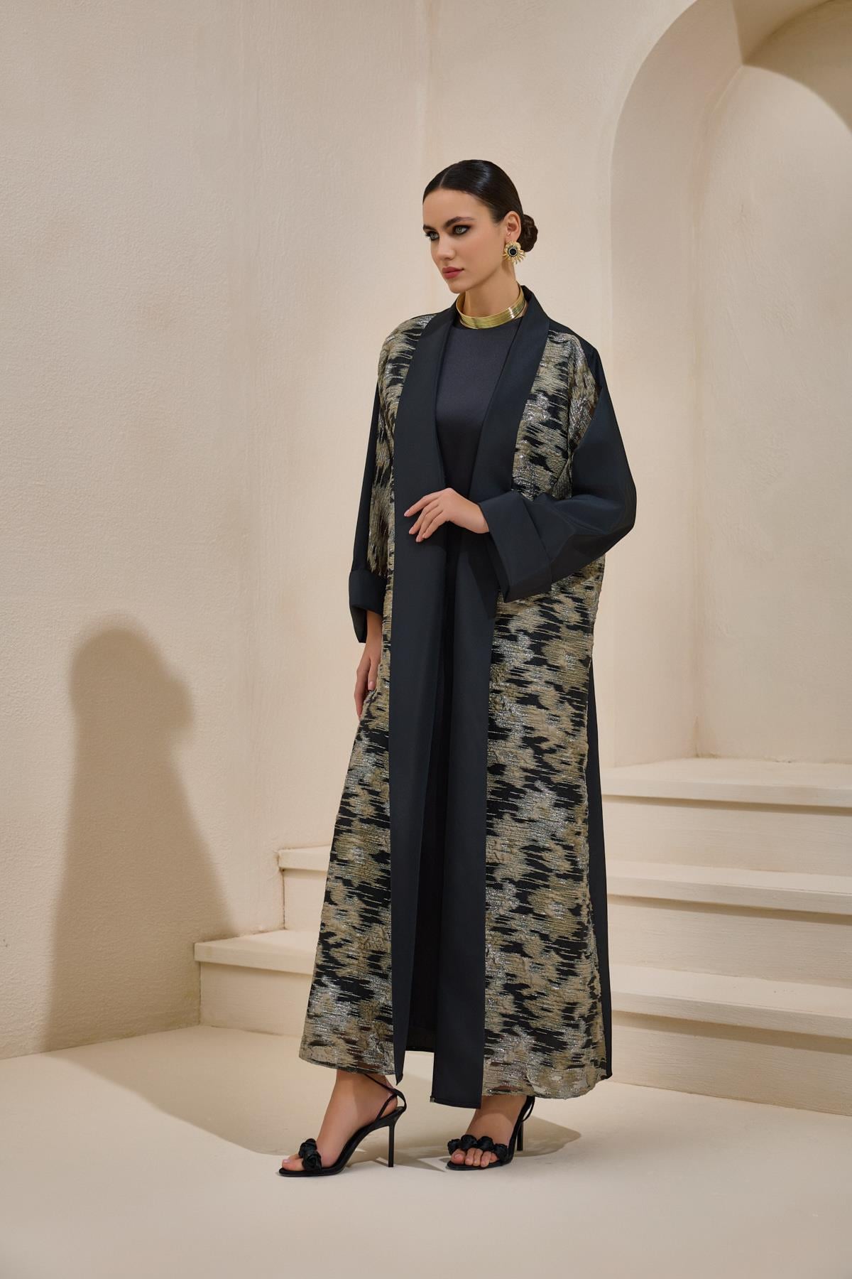 NORAH TAFFETA ABAYA BLACK