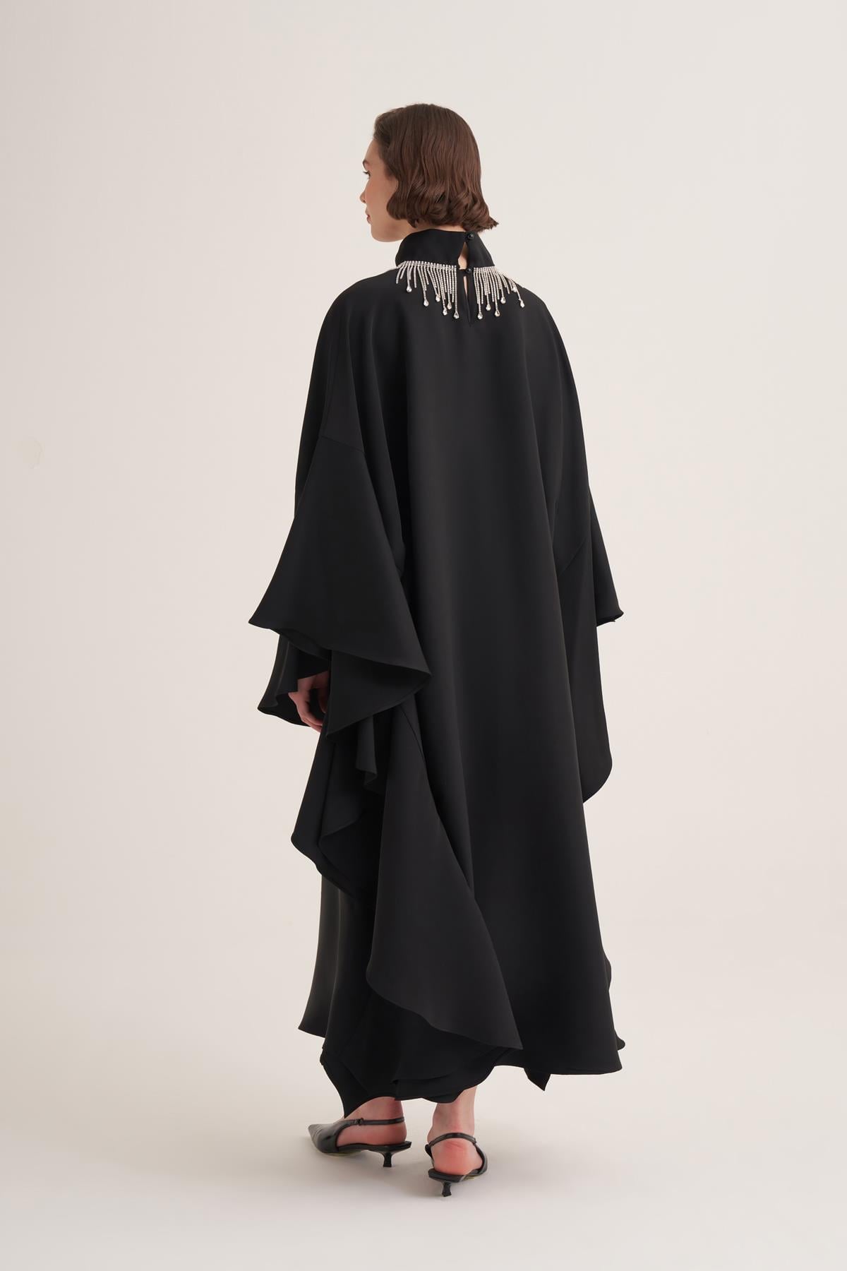 VALERIA KAFTAN-BLACK
