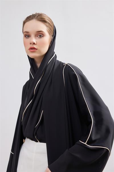 Beige Line Abaya - BLACK