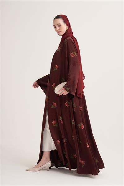 DOLCE CHIC ABAYA & SCARF