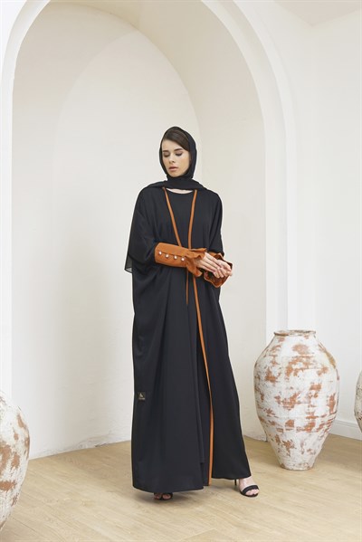 HEADLINE DETAIL ABAYA - TARÇIN MANŞET