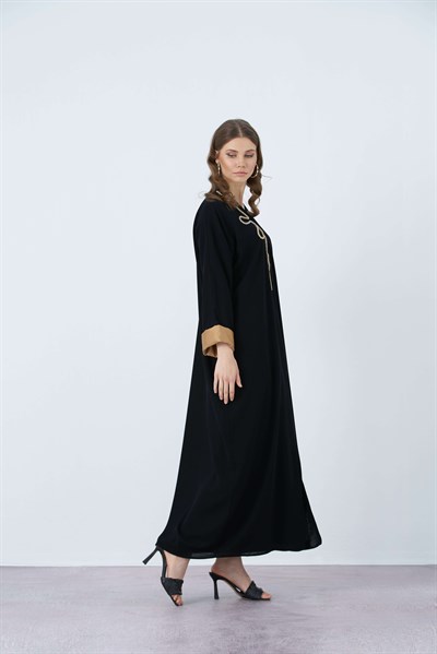 CRYSTAL STONE DETAIL ABAYA