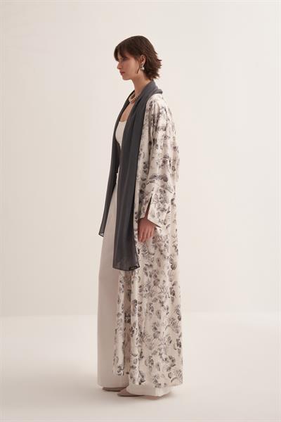 LIORA ABAYA & SCARF GRAY