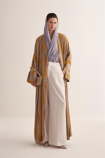 RITZ ABAYA & SCARF