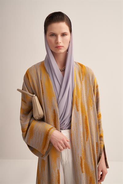 RITZ ABAYA & SCARF