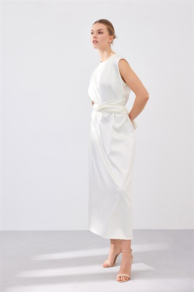 SATIN DRESS-CREAM