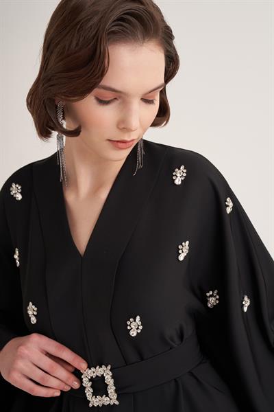SELENA KAFTAN-BLACK