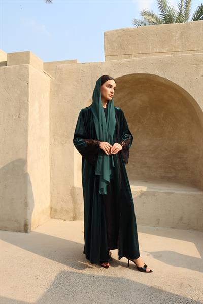 VELVET LACE ABAYA DARK GREEN