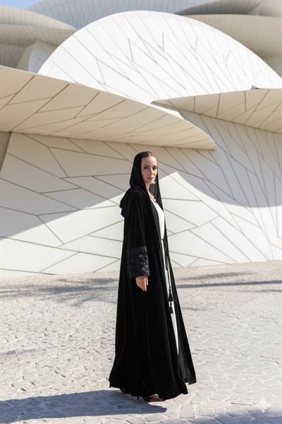 VELVET ROSE ABAYA-BLACK