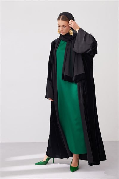 VELVET SAHRA ABAYA