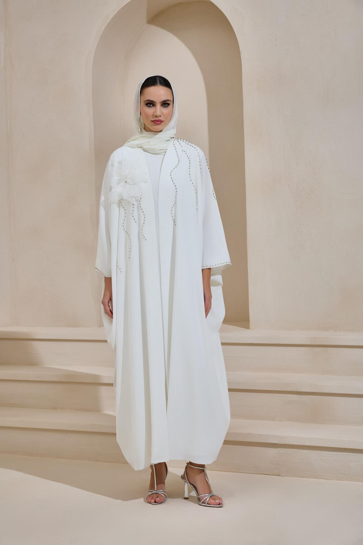 ELANA ABAYA WHITE
