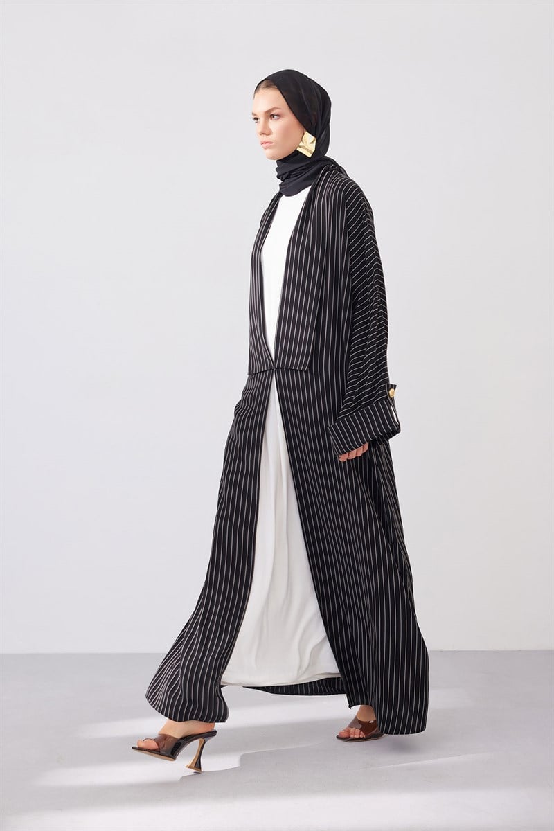 LORA ABAYA
