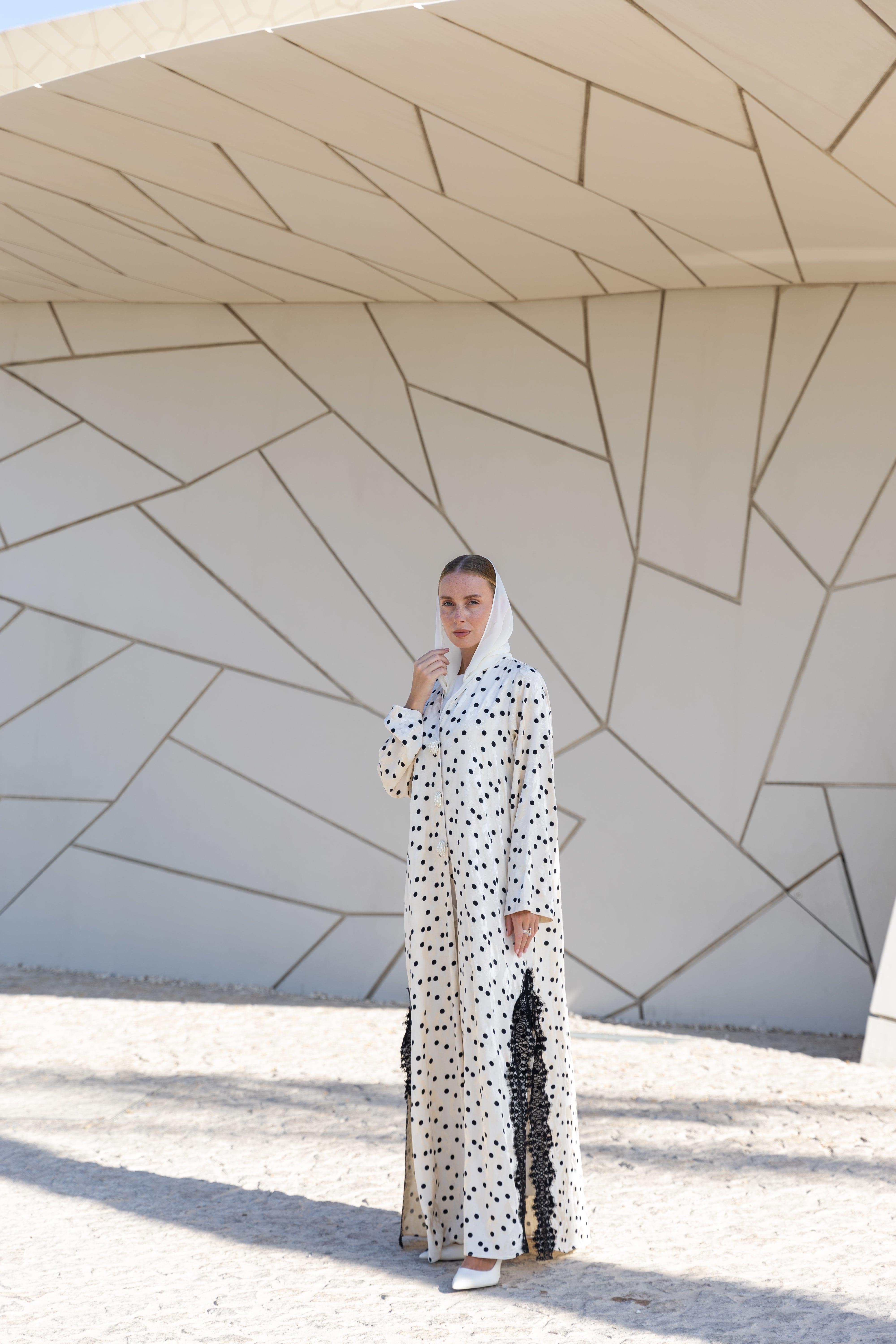 POLKA  ABAYA-CREAM