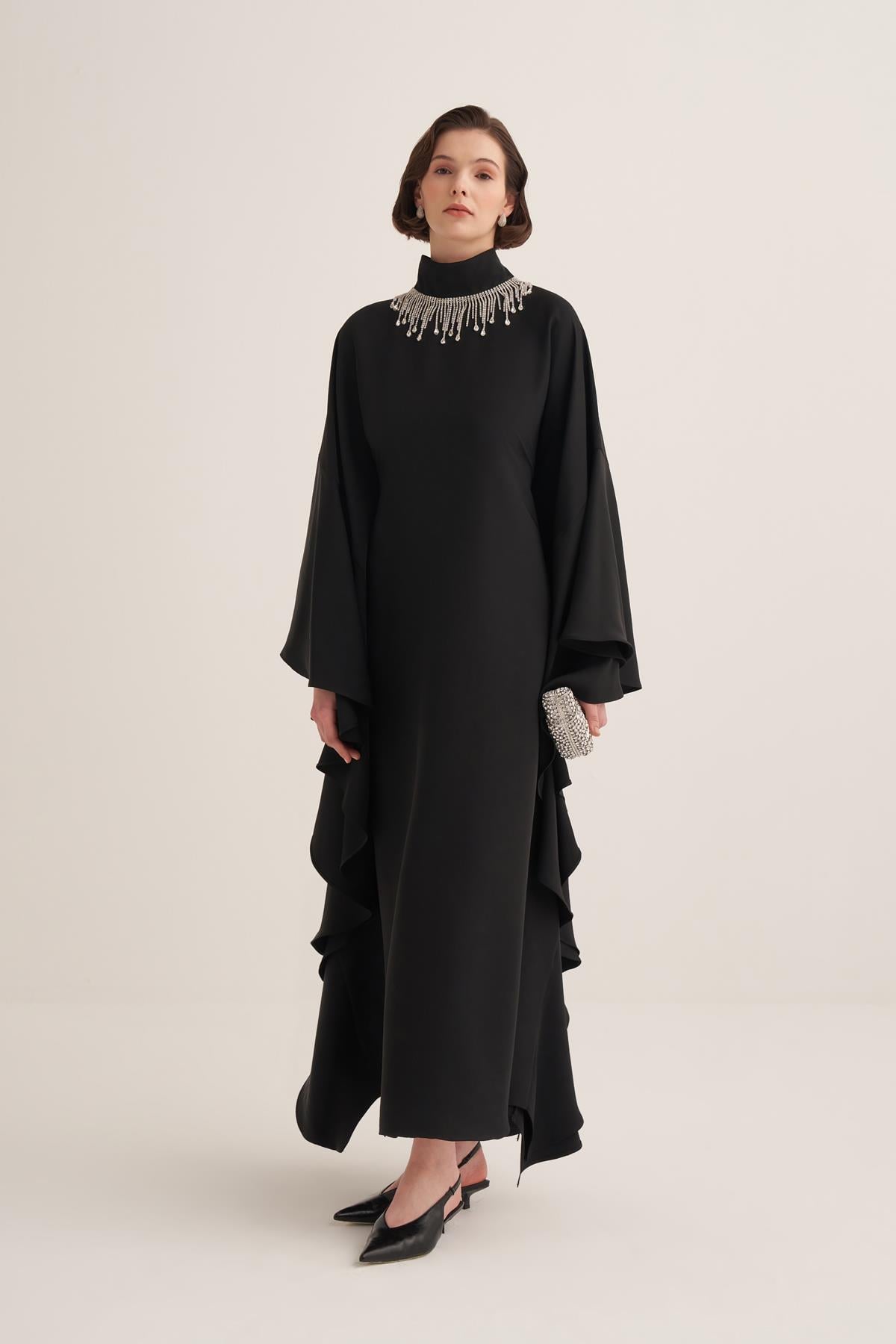 VALERIA KAFTAN-BLACK